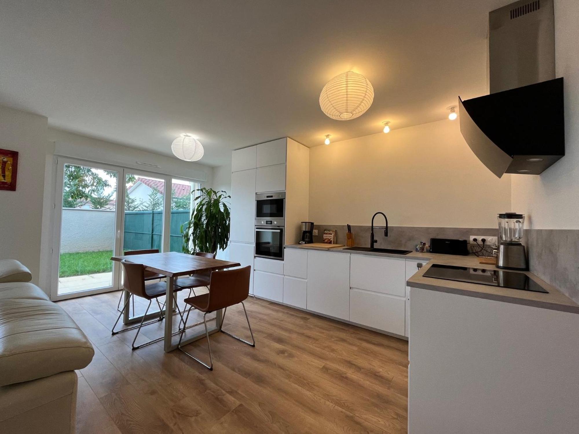 Maison T4 Cosy + Jardin Leyment Buitenkant foto